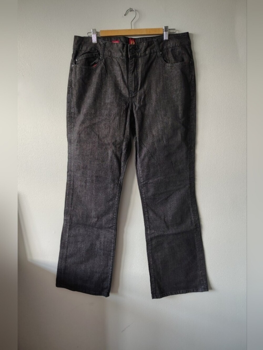 NWOT Sassoon Ooh lala Grey / black  Bootcut boogie style  jeans